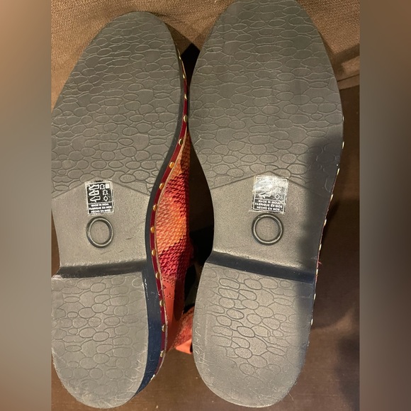 ❤️🥾Free People Textile Atlas Chelsea Boot In Burgundy Kilim size 6 EU 36❤️🥾 - Picture 7 of 10